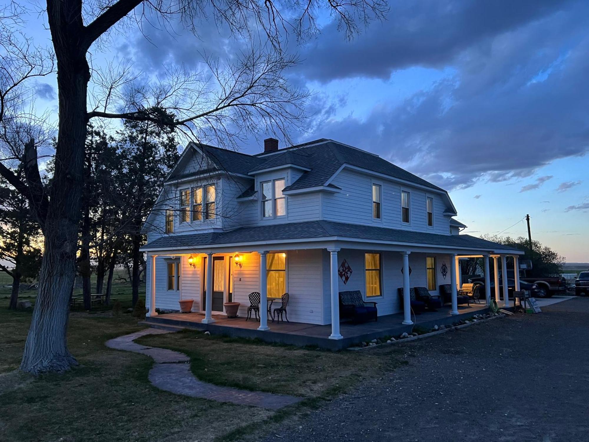 Hudson House Bed And Breakfast Wheatland Dış mekan fotoğraf